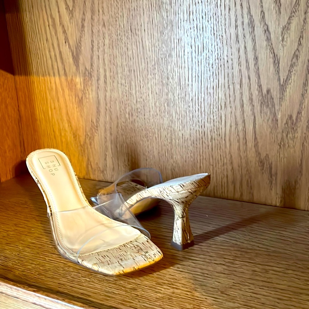 NWOT super comfy clear cork sandal heels